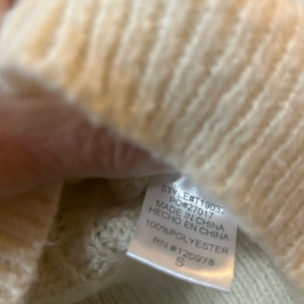 Entro Cream Cable Knit Turtleneck Ruffle Sweater size Small #905 - Picture 5 of 5